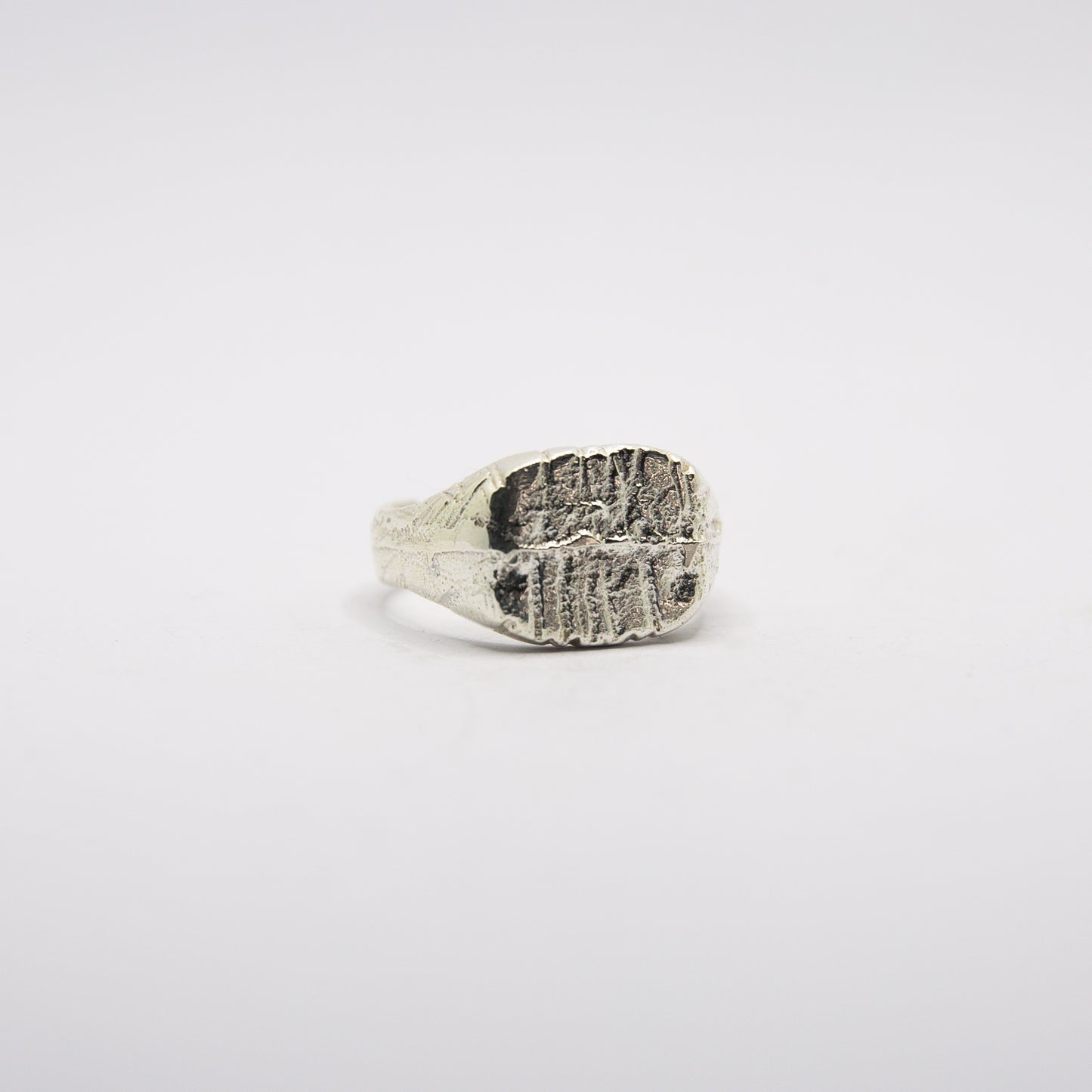 Elements Signet