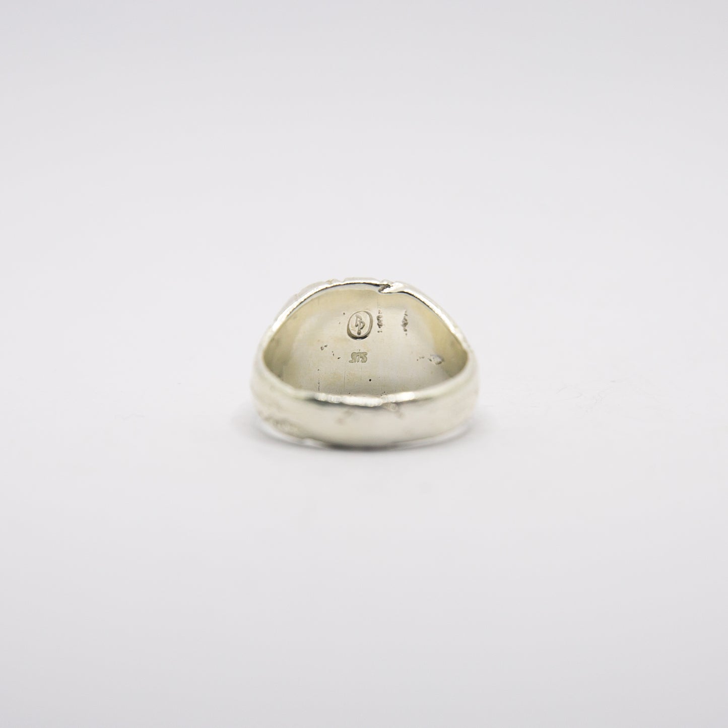Elements Signet