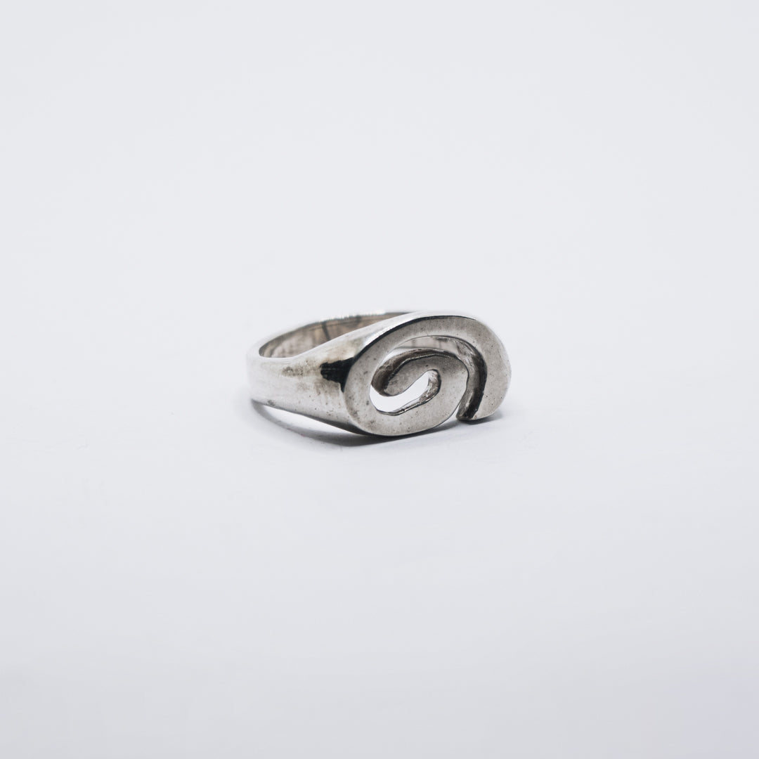 Twist Signet Size U