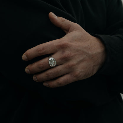 Elements Signet