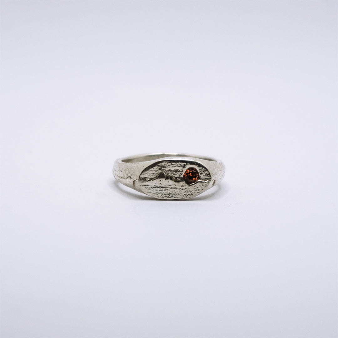 Pad Sapphire Oval Signet